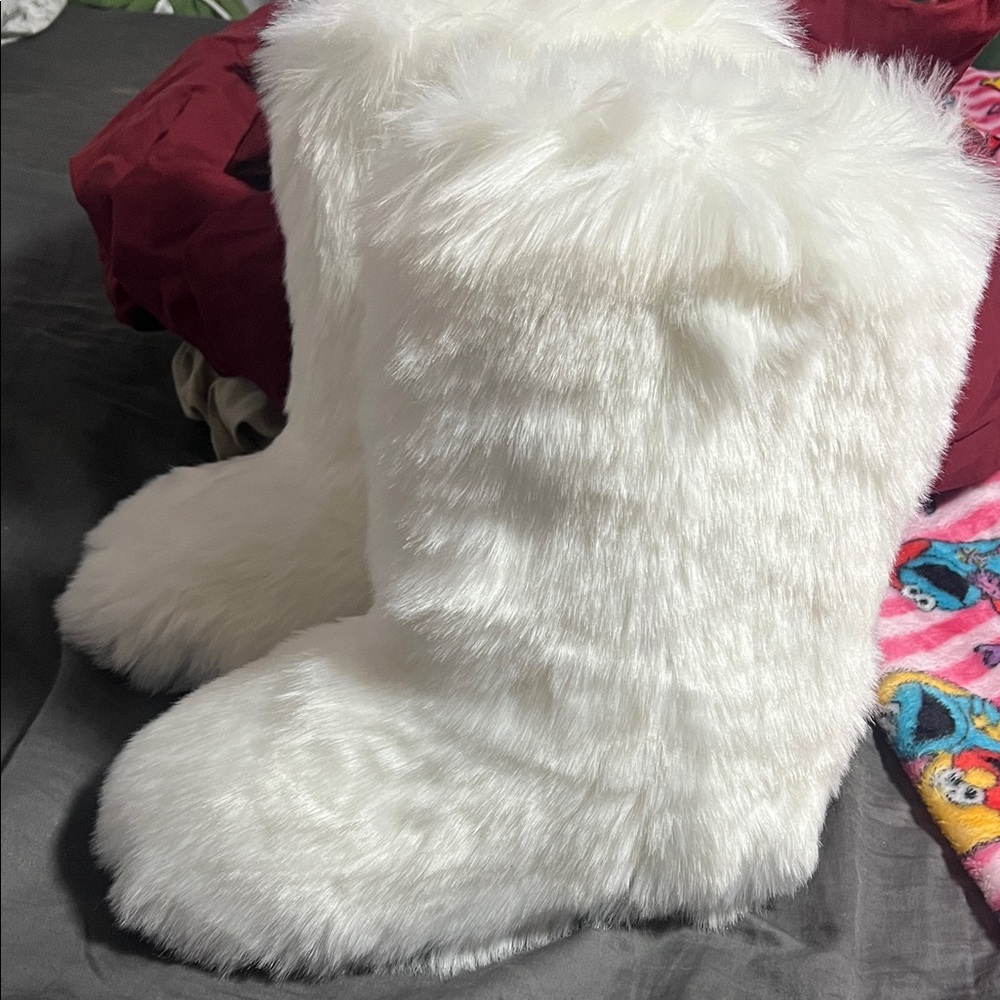 Fluffy White Faux Fur Tall Boots